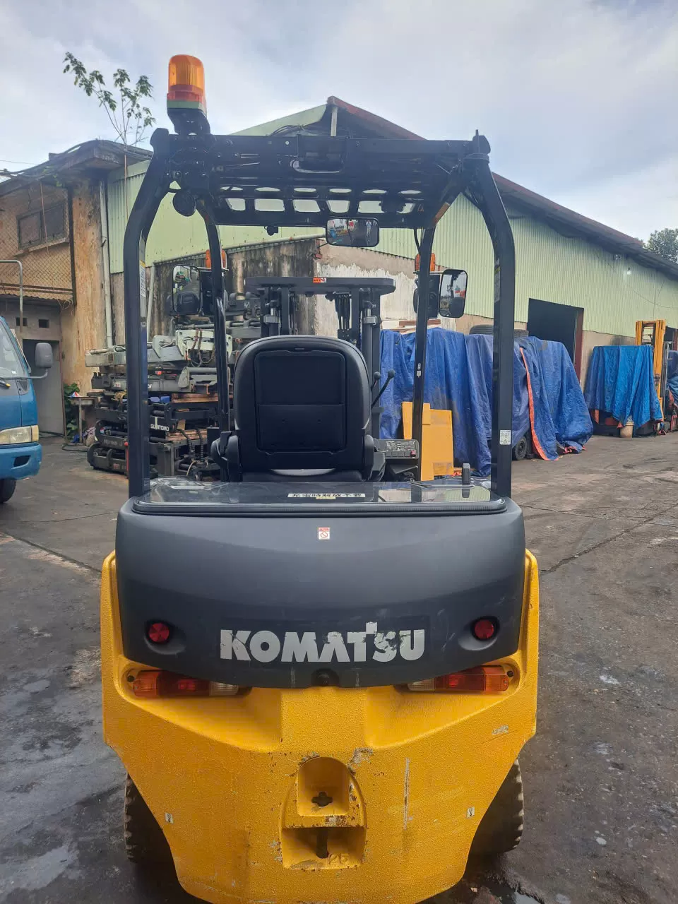 Xe nâng điện hiệu KOMATSU model FE25-1