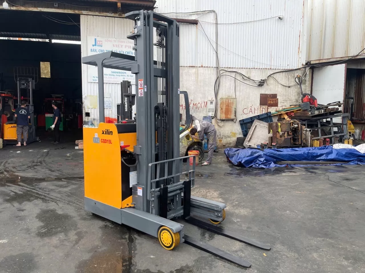 Xe nâng điện đứng lái Nhãn hiệu Xilin