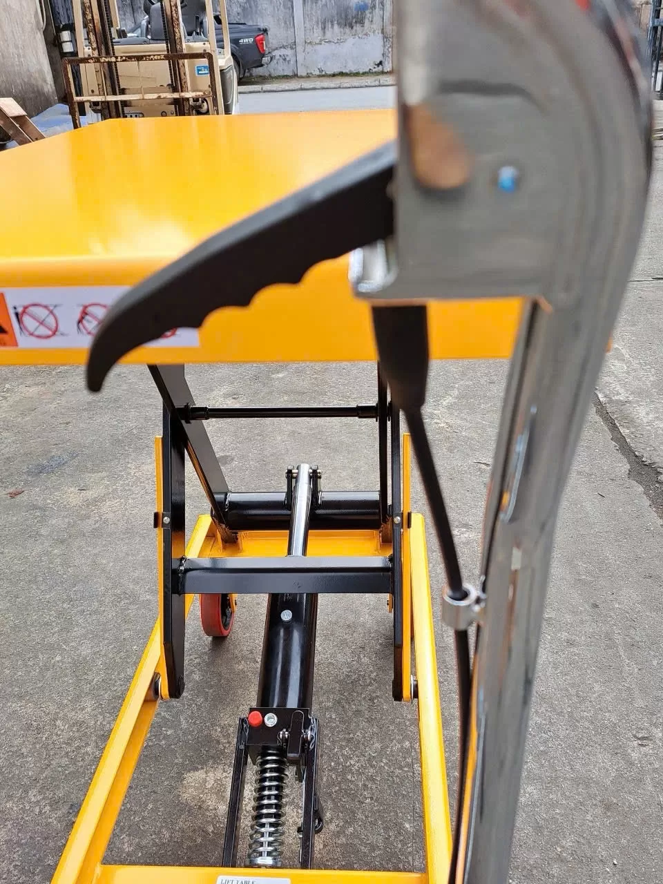XE NÂNG MẶT BÀN HIỆU XILLIN