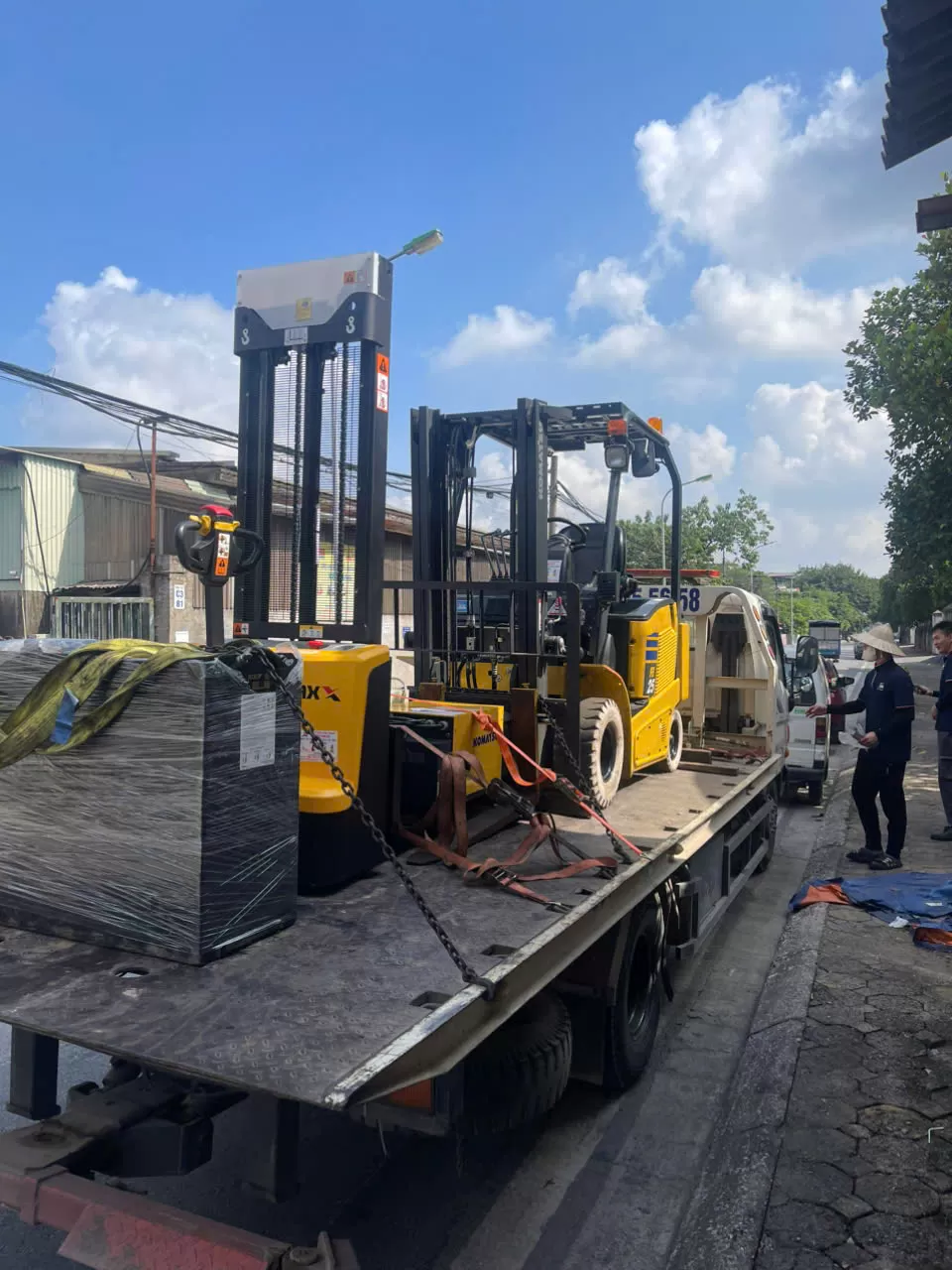 Đơn hàng FE25, WS15H-3500, Bình Lithium mới cho khách hàng.
