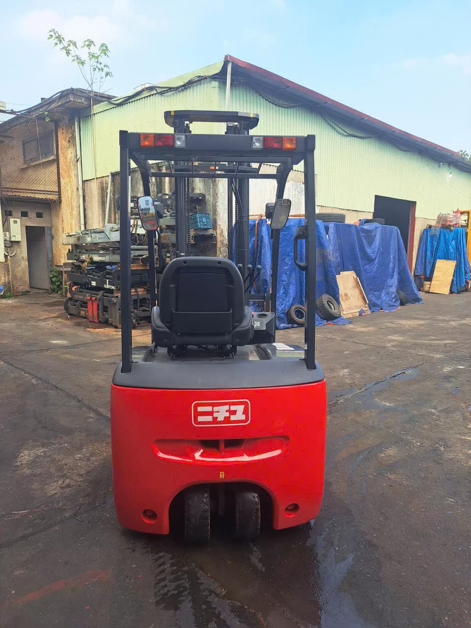 Xe nâng điện hiệu NICHIYU  model : FBT15PN-80-400SF