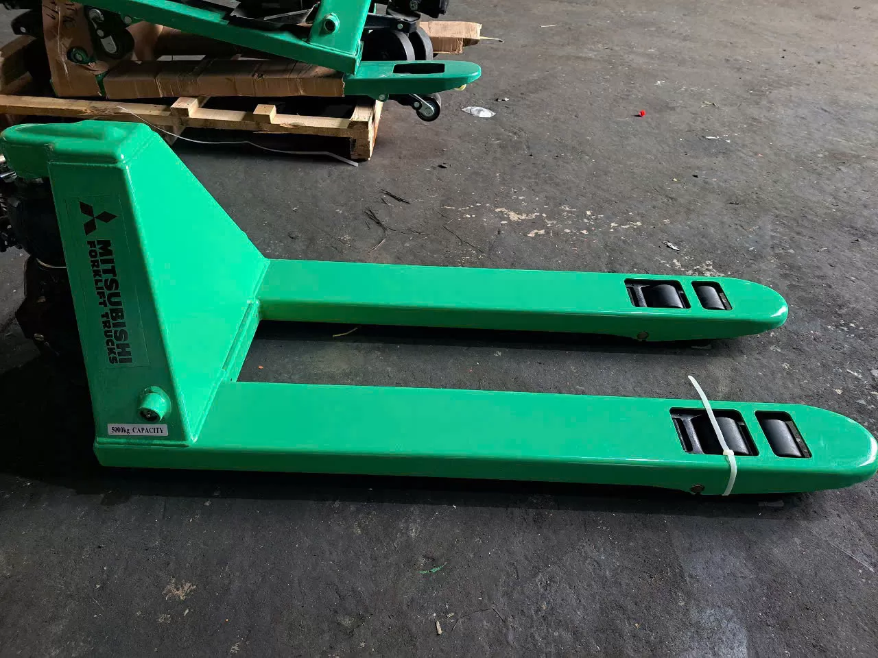 Xe nâng tay hiệu XILIN model WB